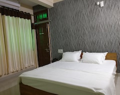Hotel Girnar (Itarsi, Indien)
