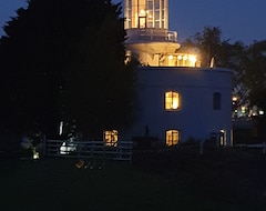 Bed & Breakfast West Usk Lighthouse (Newport, Storbritannien)