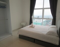 Hotelli Luxury Homehotel Paragon Suites (Johor Bahru, Malesia)
