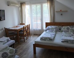 Tüm Ev/Apart Daire Schmidt Apartman (Csopak, Macaristan)