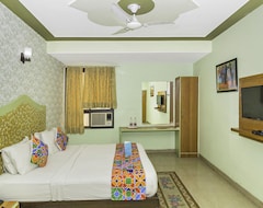 Hotel FabExpress Ambrosia Mahipalpur (New Delhi, Indija)