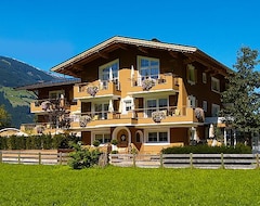 Hotel Therese (Mayrhofen, Austria)