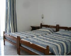 Hotel Georges Studios (Archangelos, Greece)