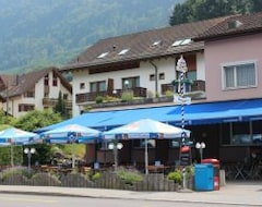 Hotelli Hotel Schiffahrt (Mols, Sveitsi)