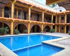 Hotelli Lizmar (Rincón de Guayabitos, Meksiko)