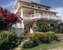 Cijela kuća/apartman Staffed Villa with Private Pool, Spectacular Ocean Views (Port Maria, Jamajka)