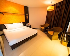 Hotel Furamaxclusive Sandara (Cha Am, Thailand)