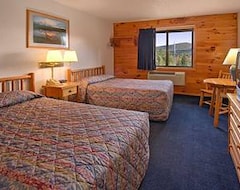 Hotel Super 8 by Wyndham Lake George/Warrensburg Area (Lake George, USA)