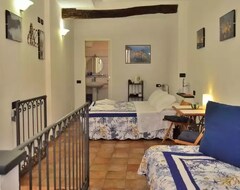 Pansion Zia Rina Cosy Room - One Bedroom Apartment, Sleeps 3 (Vernazza, Italija)