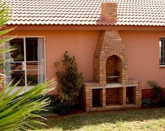 Khách sạn Gateway Guest House (Benoni, Nam Phi)
