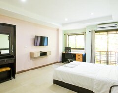 Khách sạn Banlanna Services Apartment (Lampang, Thái Lan)
