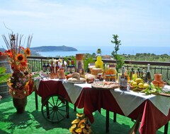 Otel Il Poggio Del Cardinale (Centola, İtalya)