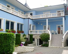 Hotel Blue Villa Appartement House (Heviz, Mađarska)