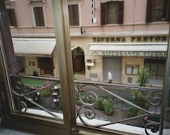 Hotelli YellowSquare Rome (Rooma, Italia)