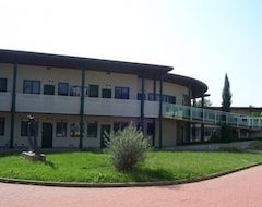 Khách sạn Ghironda Resort (Zola Predosa, Ý)