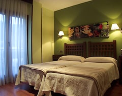 Hotel Bufon de Arenillas (Llanes, Spain)