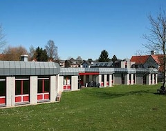Khách sạn Nell-Breuning-Haus (Herzogenrath, Đức)