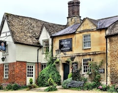 Pansiyon The George Inn (Chippenham, Birleşik Krallık)