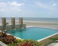 Khách sạn Hotel Nern Chalet Beachfront (Hua Hin, Thái Lan)