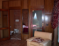 Hotel La Foresteria Di San Leo (Trivigno, Italy)