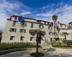 Khách sạn Nirvana Rooms (Split, Croatia)