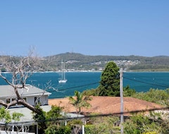 Cijela kuća/apartman Blue Waters 7 Cook St Pet Friendly And Water Views (Port Stephens, Australija)