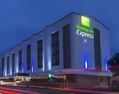 Khách sạn Holiday Inn Express Mexico - Toreo (Naucalpan, Mexico)