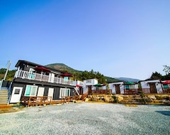 Khách sạn Cheongsando Sunset Pension (Wando, Hàn Quốc)