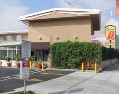 Otel Super 8 By Wyndham Los Angeles-Culver City Area (Los Angeles, ABD)