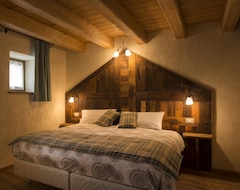 Khách sạn Chambres Dhotes La Moraine Enchantee (Aosta, Ý)