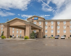 Khách sạn Comfort Inn & Suites (Airdrie, Canada)