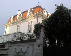 Khách sạn Villa Jelena (Belgrade, Séc-bia)