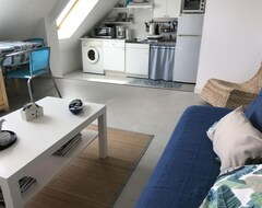 Tüm Ev/Apart Daire Recent Apartment Very Bright, 100m Sea, View On Marina (Larmor-Plage, Fransa)