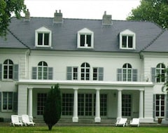 Bed & Breakfast Château de la Garenne (Campagne-lès-Guines, Francuska)