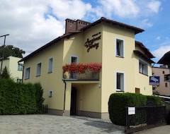 Khách sạn Janiny Boleslawiec (Boleslawiec, Ba Lan)