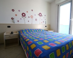 Aparthotel Residence Beach Paradise (Rimini, Italija)