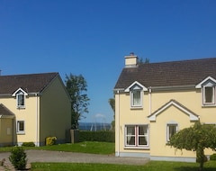 Lejlighedshotel Waterside Cottages (Dromineer, Irland)