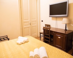 Hotel Etnea Suite 668 (Catania, Italy)