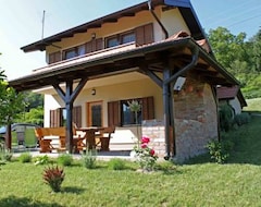 Toàn bộ căn nhà/căn hộ Holiday Home Ema (Sveti Križ, Croatia)