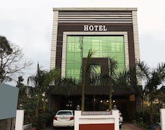 Khách sạn OYO 13005 The Park Roots (Haridwar, Ấn Độ)