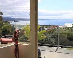 Hele huset/lejligheden Bay Of Fires Vista Boutique Accommodation At Binalong Bay - Spa Bath (Scamander, Australien)