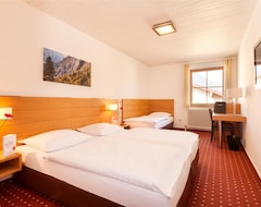 Hotel.pension.golingen (Golling an der Salzach, Austria)