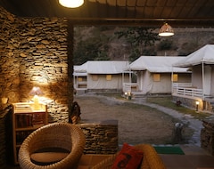 Serviced apartment Banyan By The Ganges (Devprayag, India)