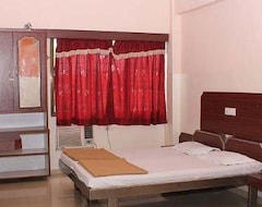 Khách sạn Cozy Anand (Kolhapur, Ấn Độ)