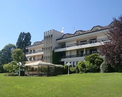 Khách sạn Hotel Bellavista (Montebelluna, Ý)