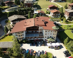 Khách sạn Alpenhotel Tirolerhof (Gerlos, Áo)