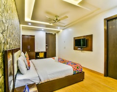 Khách sạn OYO 6772 Hotel Mukund (Ghaziabad, Ấn Độ)