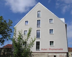 Khách sạn Hotel zur Promenade (Donauwörth, Đức)