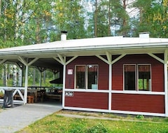 Leirintäalue Hannilansalmi Camping (Viitasaari, Suomi)