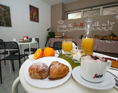 Oda ve Kahvaltı B&B Sweet Home (Pompei, İtalya)